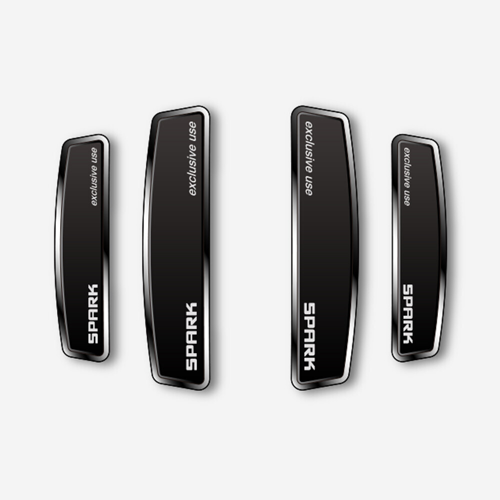 블랙 쉴드 엠블럼 도어가드 스파크