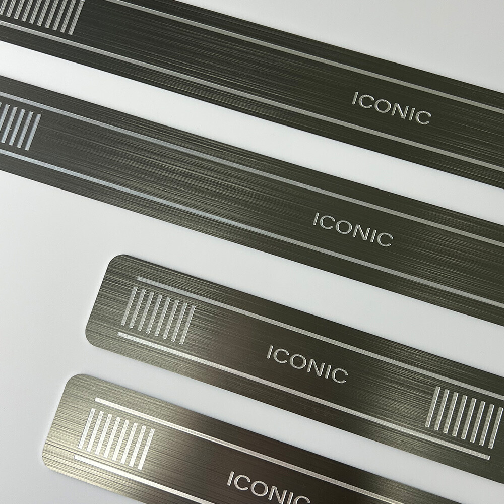 뉴 르노 그랑 콜레오스 전용 메탈 도어스커프 (4ps 1set)